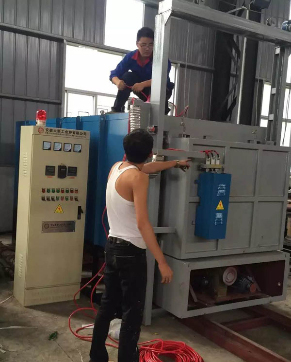 ���մ��¹��I(y��)�t���޹�˾�ڳ��ݰ��b�{(di��o)ԇ�_܇ʽ�˻�t